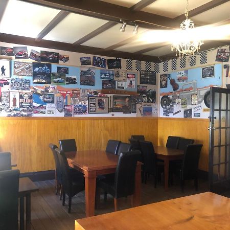 Waipapakauri Hotel Bagian luar foto