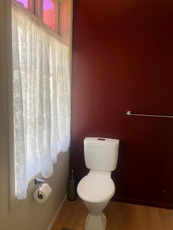 Waipapakauri Hotel Bagian luar foto