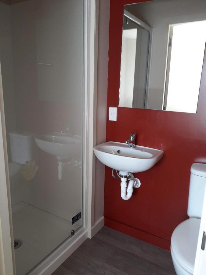 Waipapakauri Hotel Bagian luar foto